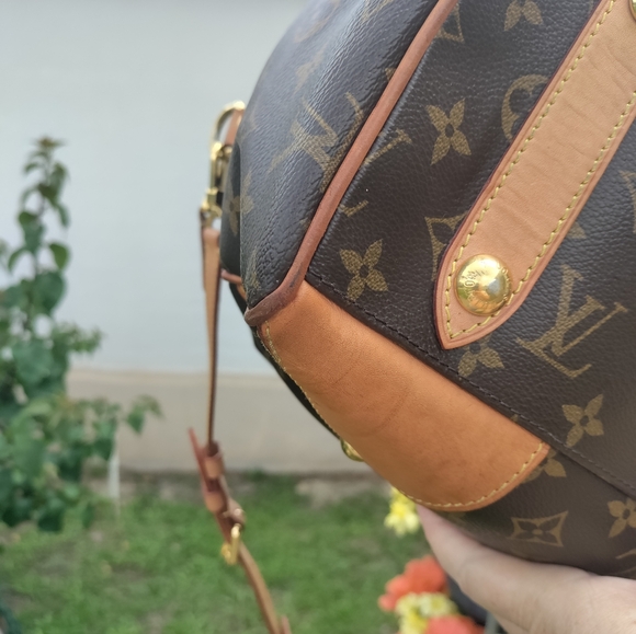 Authentic Louis Vuitton Retiro GM (large)*SOLD** - Picture 12 of 16